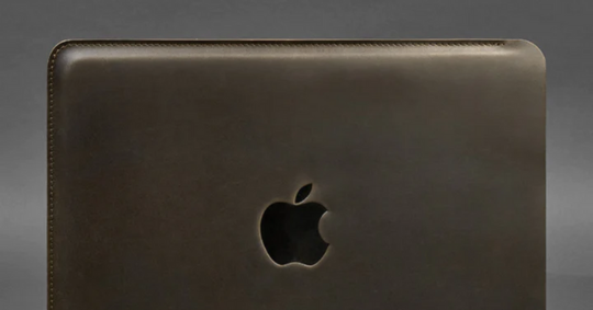 The different styles of leather MacBook sleeves