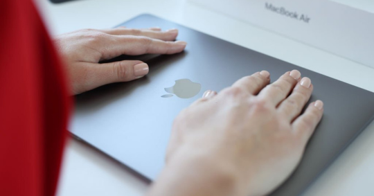 How to protect your MacBook from water damage with a leather sleeve?