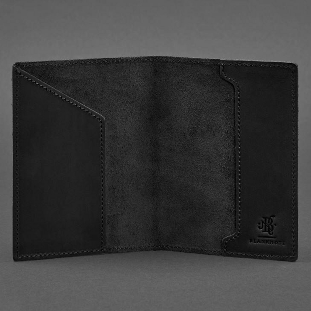 canadian passport cover image