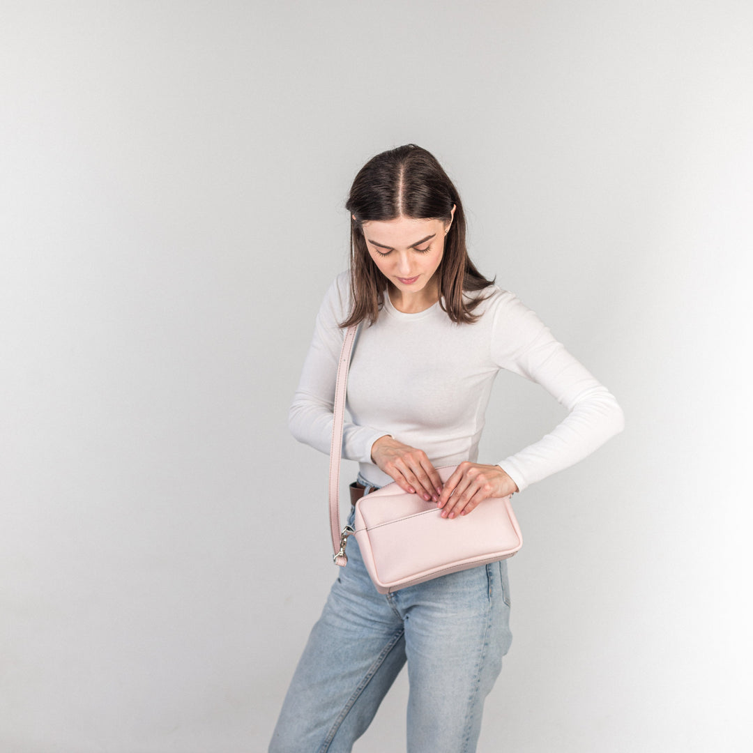 TOASTER BAG - Light Pink/Black - Leather Purse Backpack
