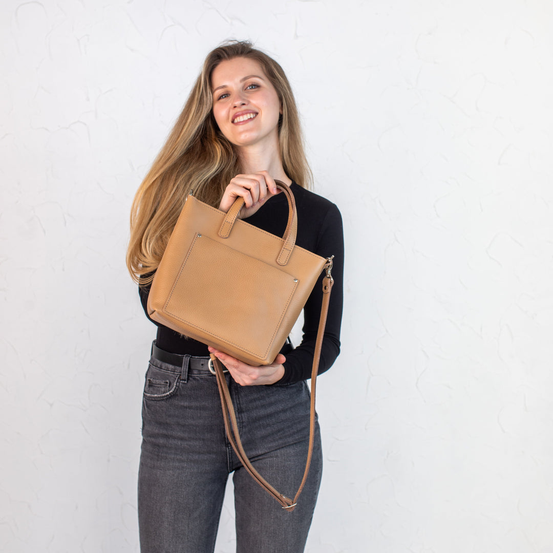 Caramel pebbled - Leather Purse Backpack