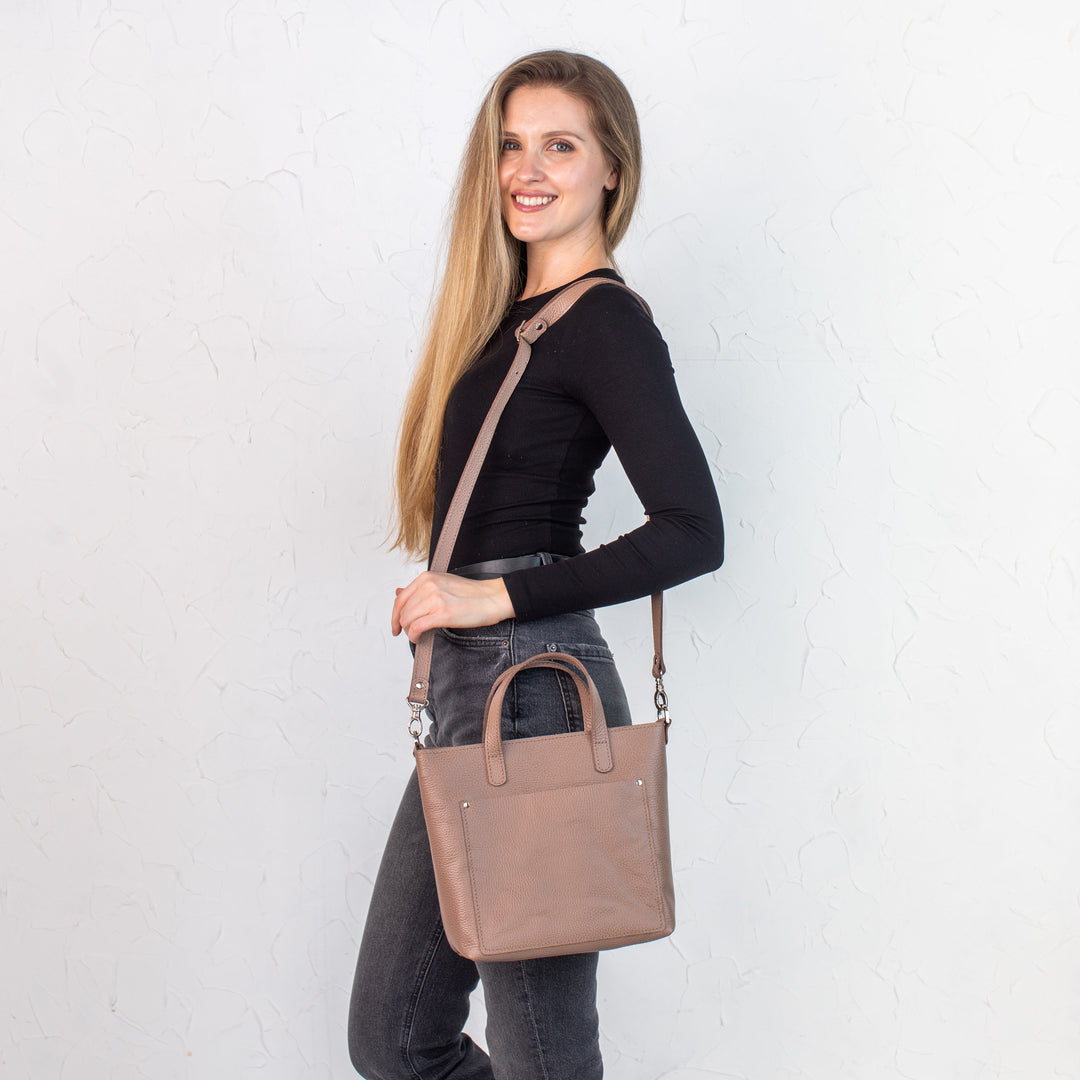 Pale pebbled - Leather Purse Backpack