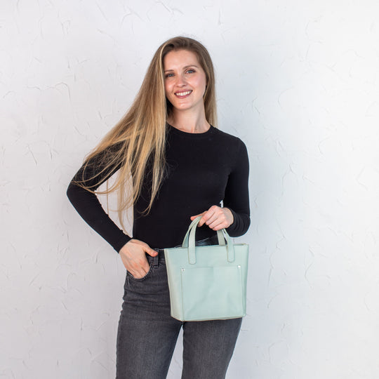Pistachio pebbled - Leather Purse Backpack