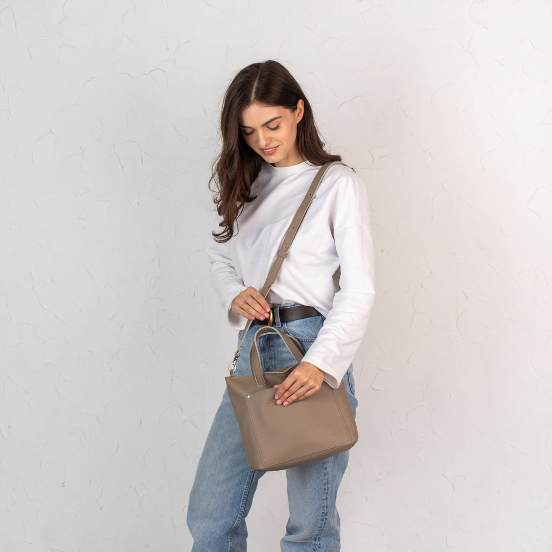 Stonish Beige pebbled - Leather Purse Backpack
