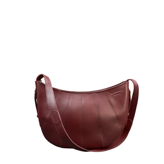 Elegant Designer Leather Shoulder Bag for Daily Use - Leather Purse Backpack