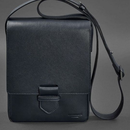 mens leather messenger bag canada