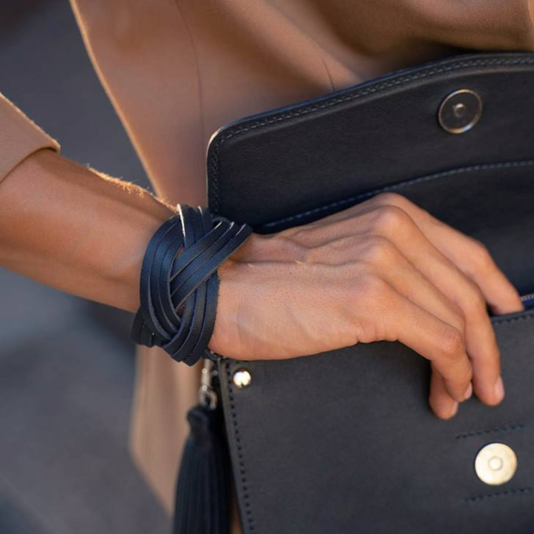 womens thin leather bracelet