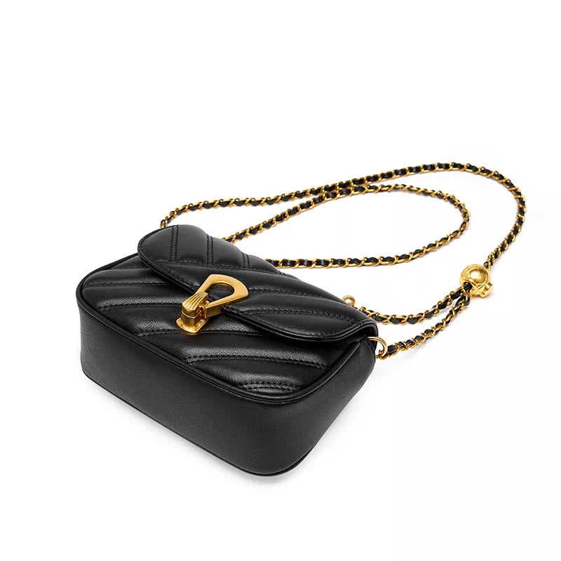 Chic and stylish flap quilting crossbody purse with chain strap