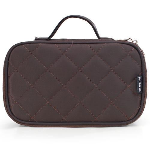 Sleek nylon grooming bag designed for all genders