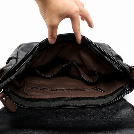 Fashionable black crossbody bag made from vegan leather