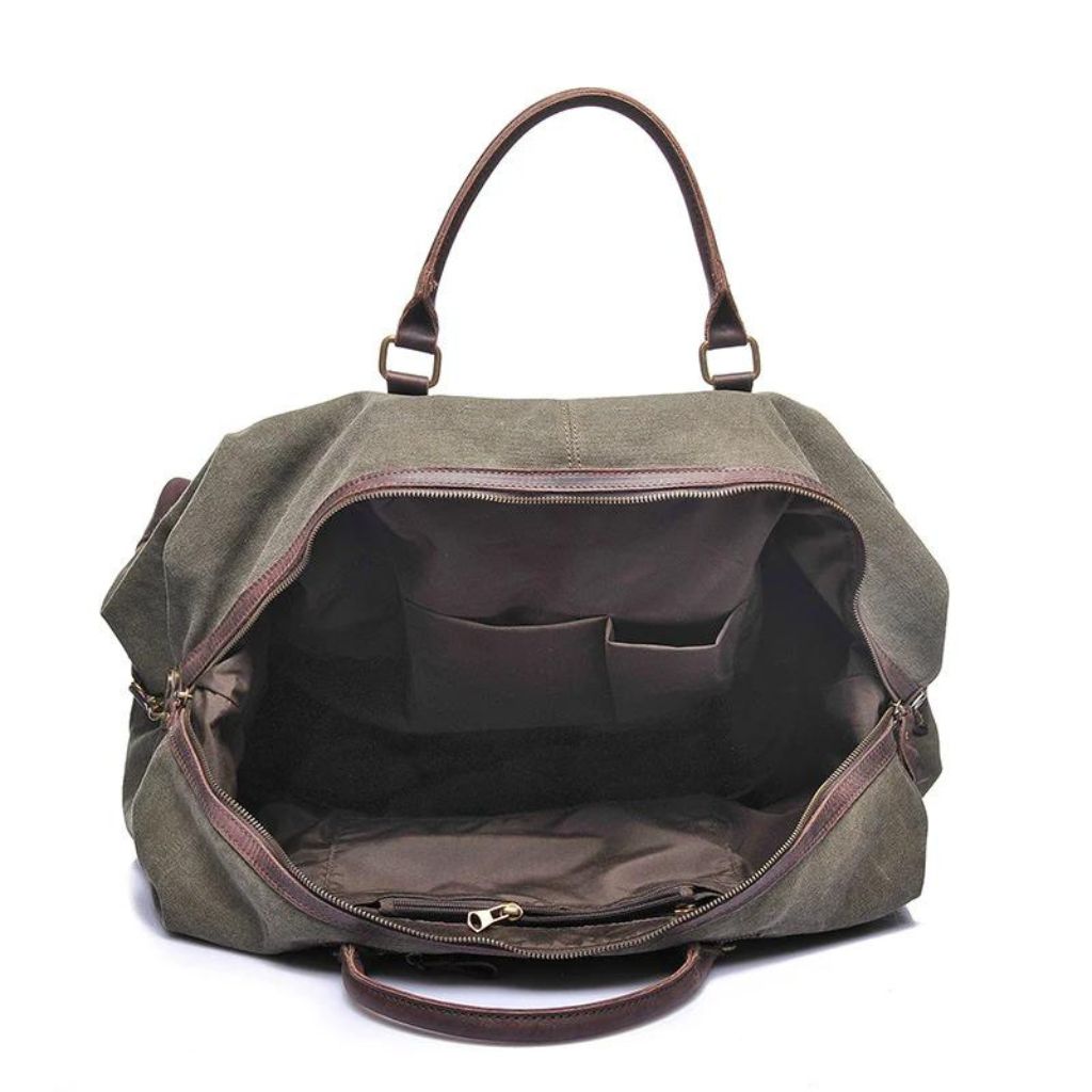 Stylish and spacious retro canvas weekend bag