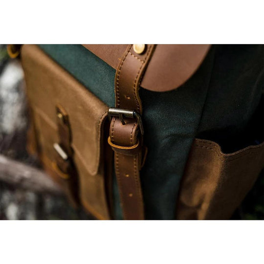 Elegant Vintage Laptop Backpack with Easy Access and Vintage Appeal - Leather Purse Backpack