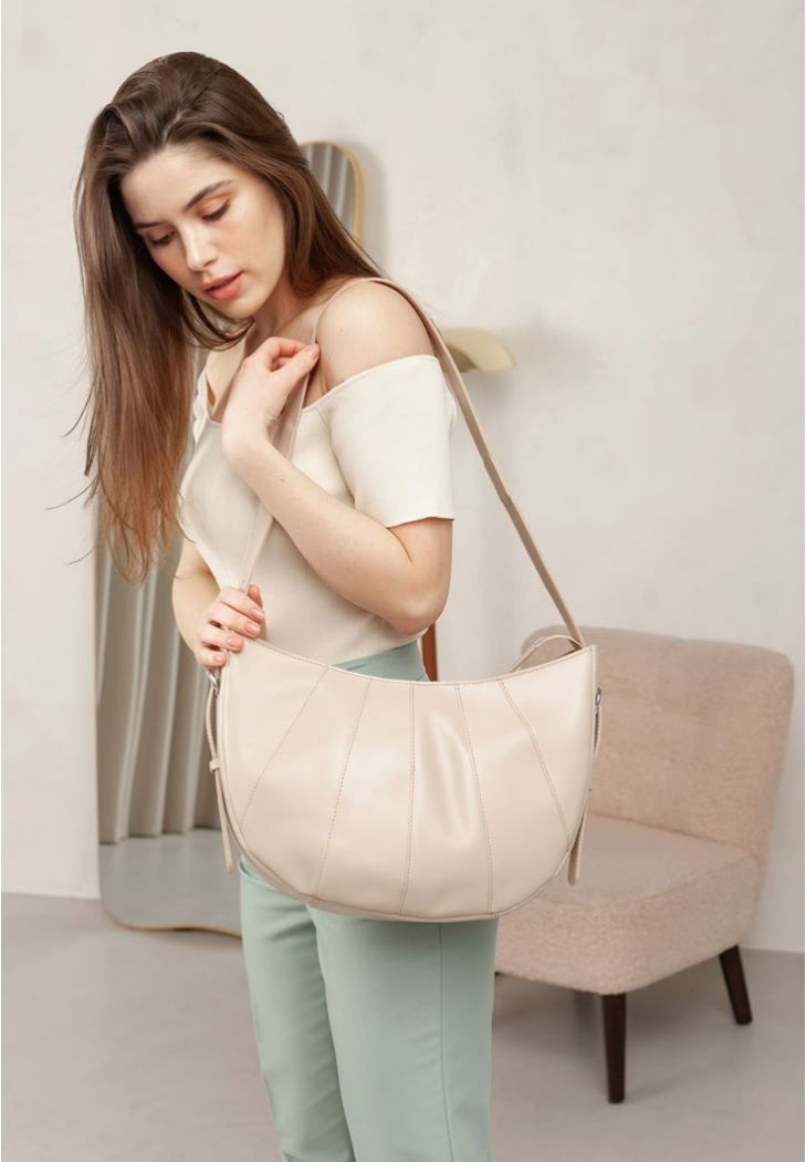 Premium Designer Leather Shoulder Bag for Daily Use - Leather Purse Backpack