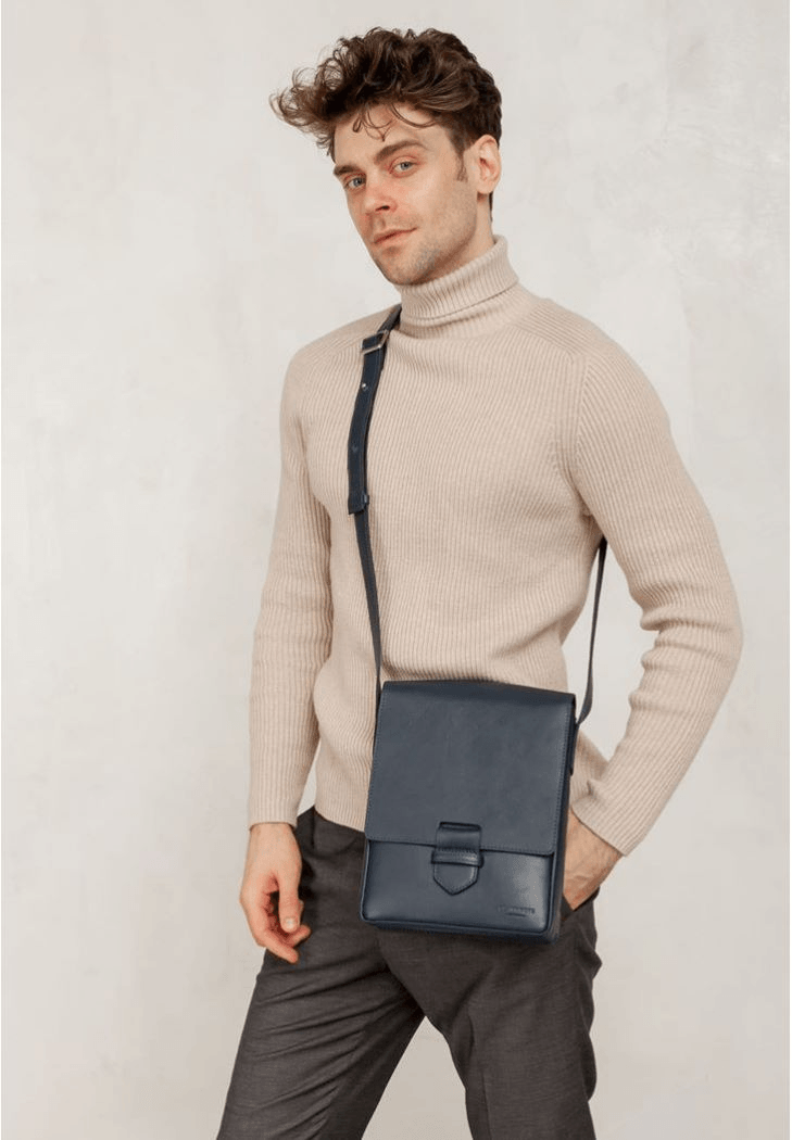 Stylish Premium Leather Messenger Bag for Men - Perfect Crossbody Design - Leather Purse Backpack