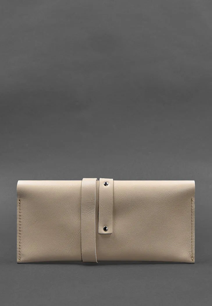 Elegant Voyager Leather Travel Case For Women - Leather Purse Backpack