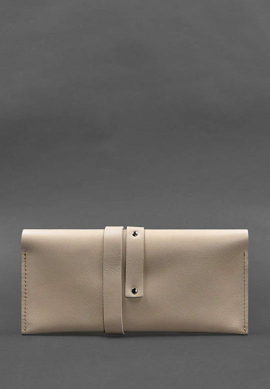Elegant Voyager Leather Travel Case For Women - Leather Purse Backpack