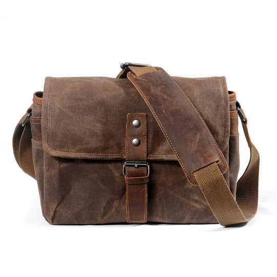 Canvas messenger bag for DSLR camera
