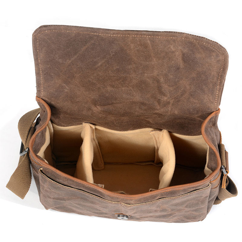Waxed canvas camera shoulder bag with messenger design