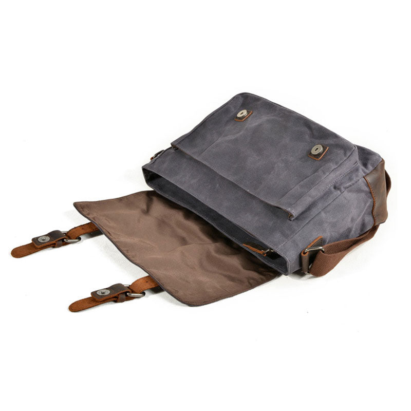 Stylish men's DSLR camera messenger bag in canvas
