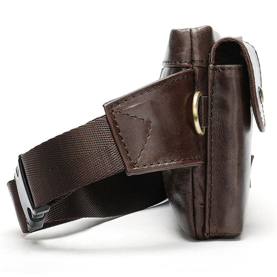 Leather fanny packs with comfortable design for him