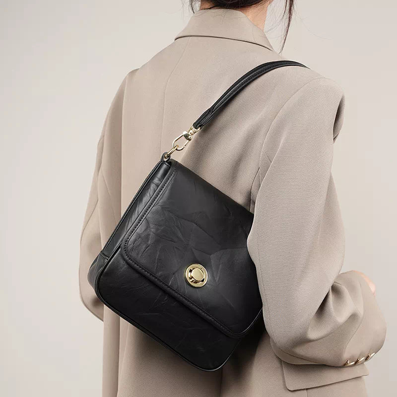 Where to find timeless leather shoulder bags with two straps