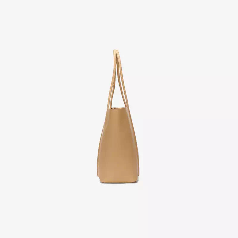 Timeless beige leather handbag