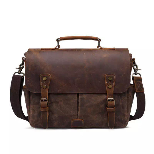 Trendy men's waxed canvas messenger bag in stylish design