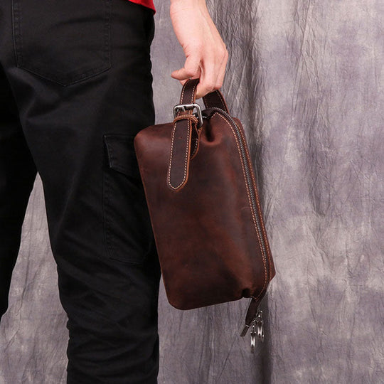 Exclusive men's grooming kit in Crazy Horse leather