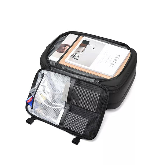 Expandable carry-on backpack for extensive packing