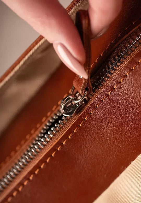 Premium Women's Leather Bag – Classic Design for Everyday Style - Leather Purse Backpack