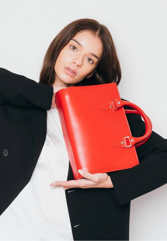 Chic Bag Elegant Stylish Leather Handbag for Women - Leather Purse Backpack