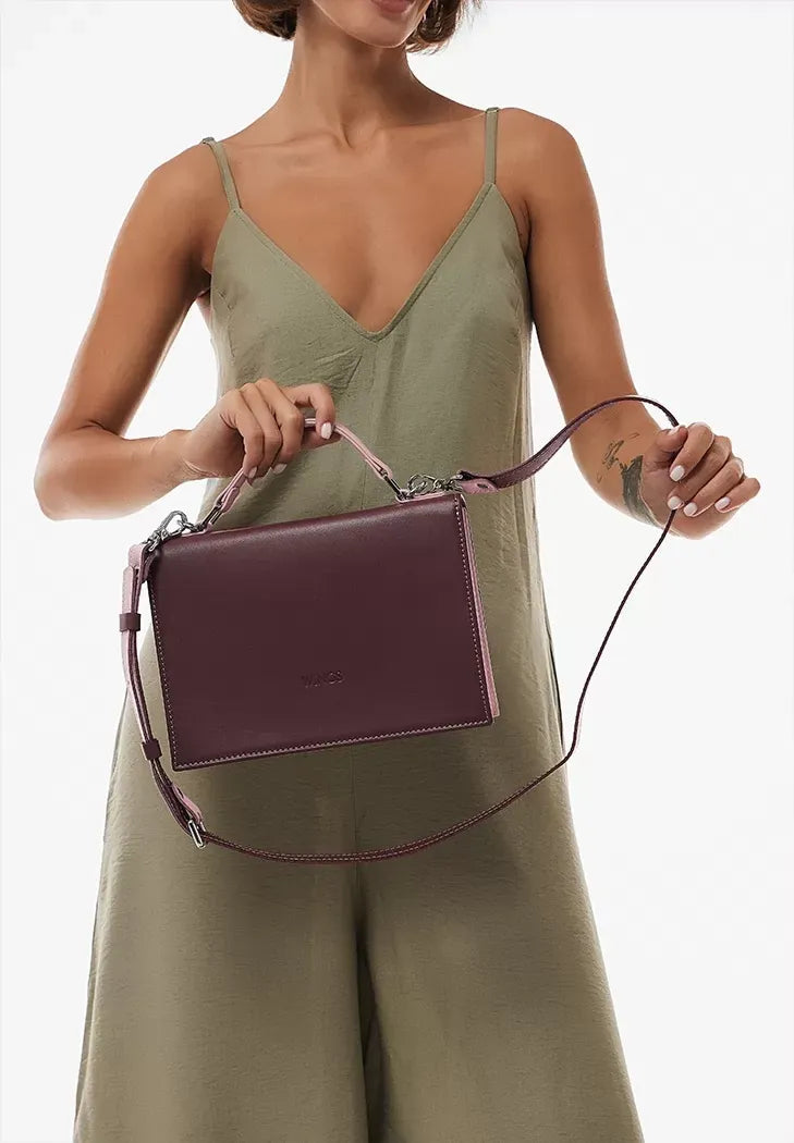 Premium Leather Shoulder Bag for Women – Stylish and Functional Design - Leather Purse Backpack