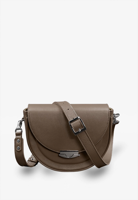 Women's Leather Shoulder Bag – Stylish and Practical - Leather Purse Backpack