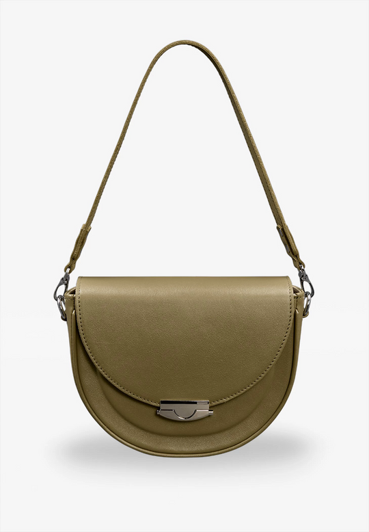 Women's Leather Shoulder Bag – Stylish and Practical - Leather Purse Backpack