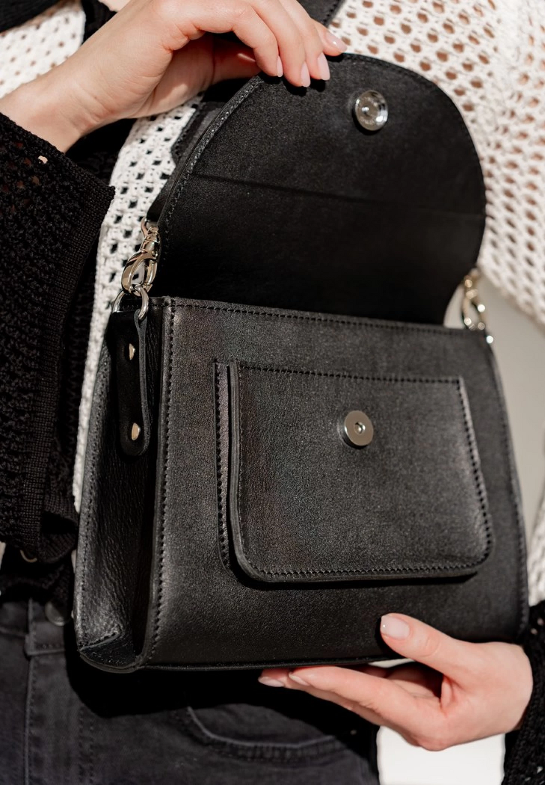 Chic Women’s Leather Purse – Handmade and Functional - Leather Purse Backpack