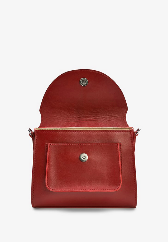Chic Women’s Leather Purse – Handmade and Functional - Leather Purse Backpack
