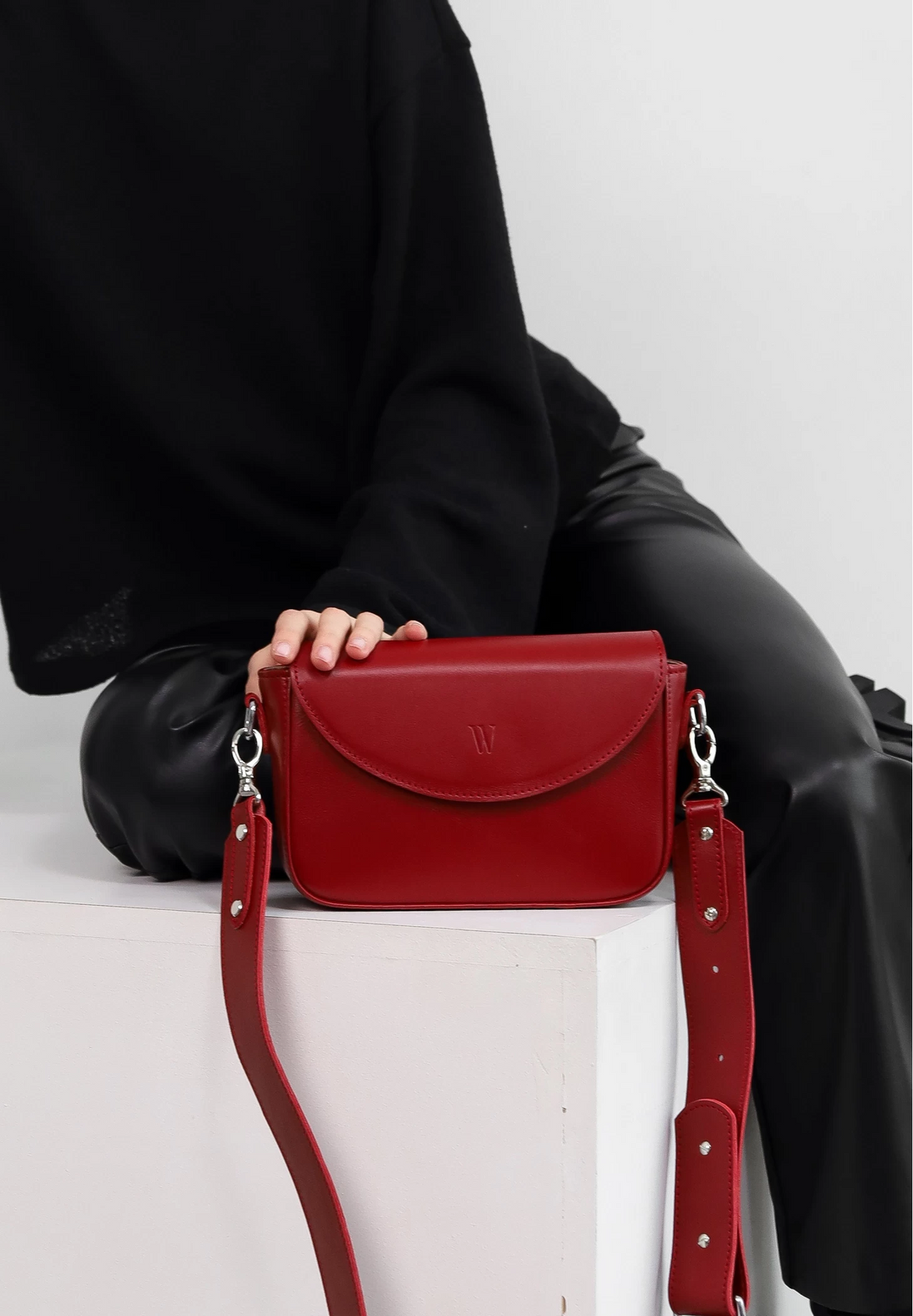 Classic Women’s Leather Purse – Handmade and Stylish - Leather Purse Backpack