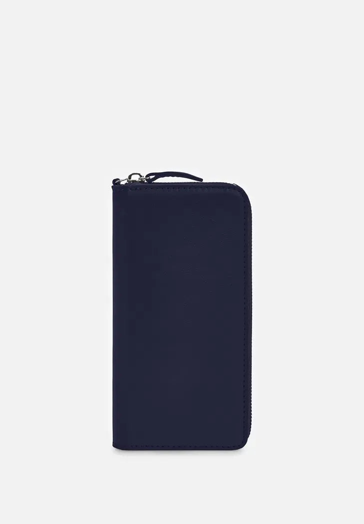 Classic Leather Wallet with Zipper – Secure and Sophisticated - Leather Purse Backpack