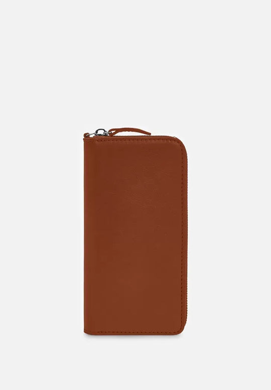 Classic Leather Wallet with Zipper – Secure and Sophisticated - Leather Purse Backpack