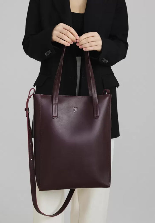 Luxury Genuine Leather Shopper – Spacious, Stylish, and Durable - Leather Purse Backpack