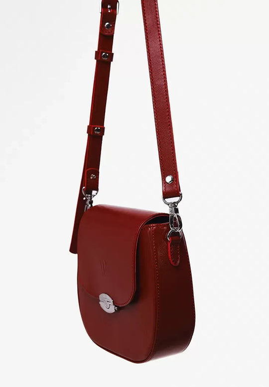 Chic Leather Shoulder Bag for Women – Perfect for Everyday Use - Leather Purse Backpack