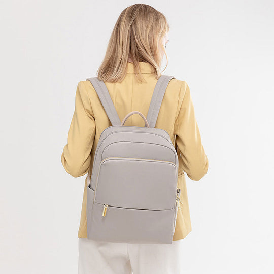 Fashion-forward laptop carryall for women