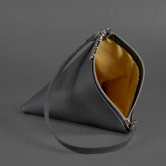 Triangle clutch bag