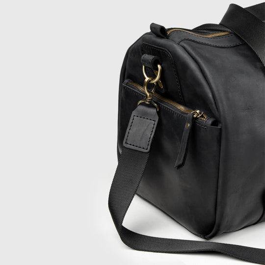 mens leather travel bag