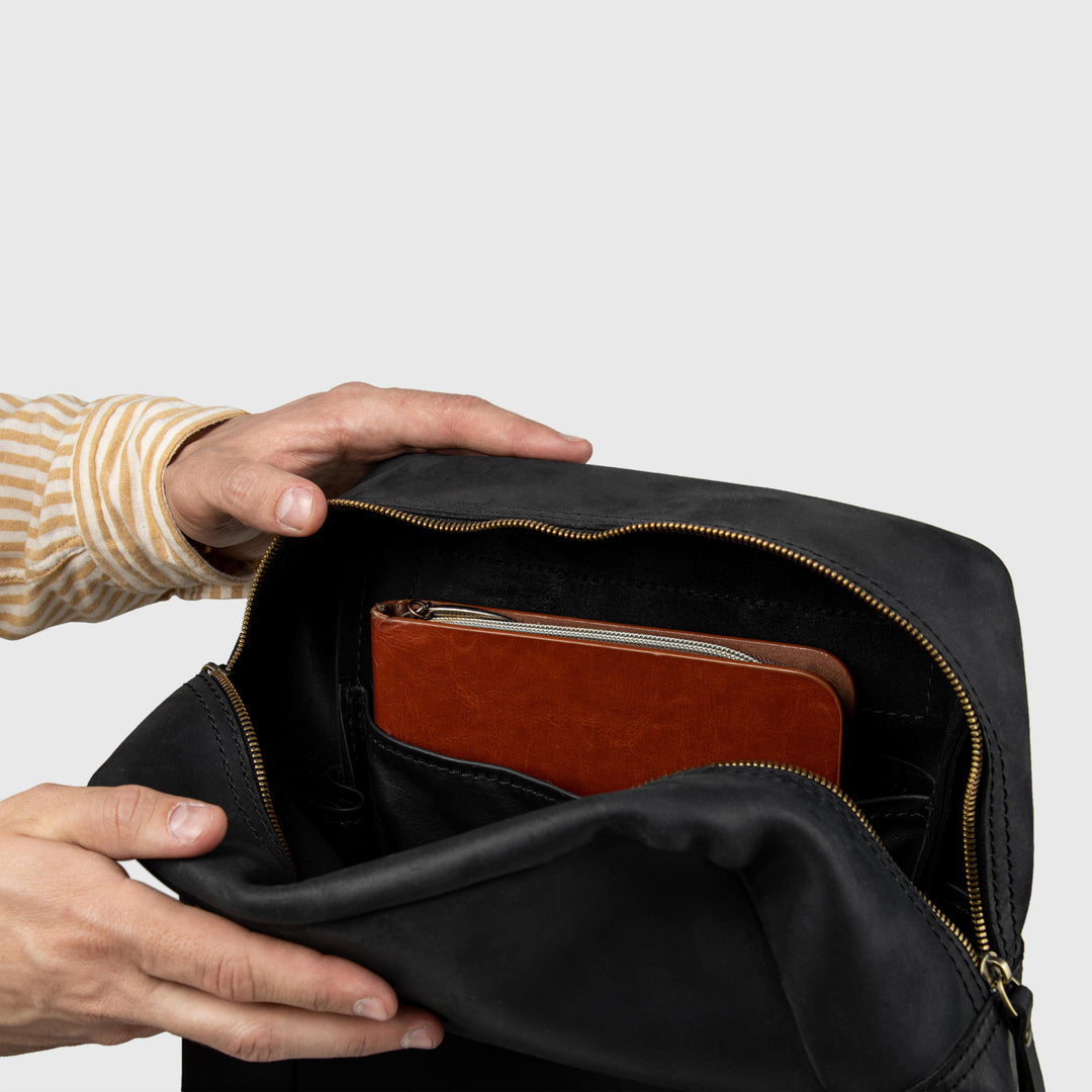 Mens leather backpack laptop