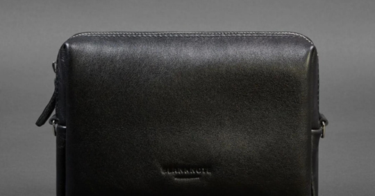 Leather cosmetic bags: the epitome of luxury