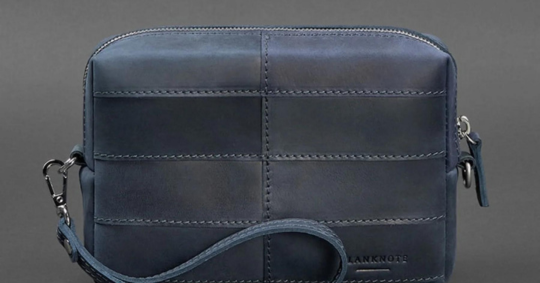 Premium quality leather cosmetic bags: a timeless classic