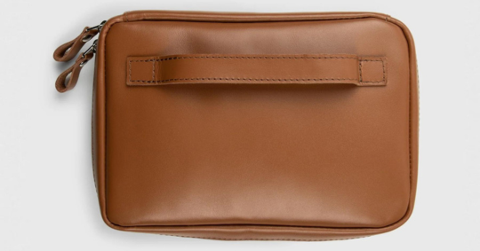 The durability of leather cosmetic bags