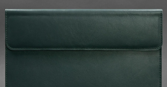 How to travel with your leather MacBook sleeve?