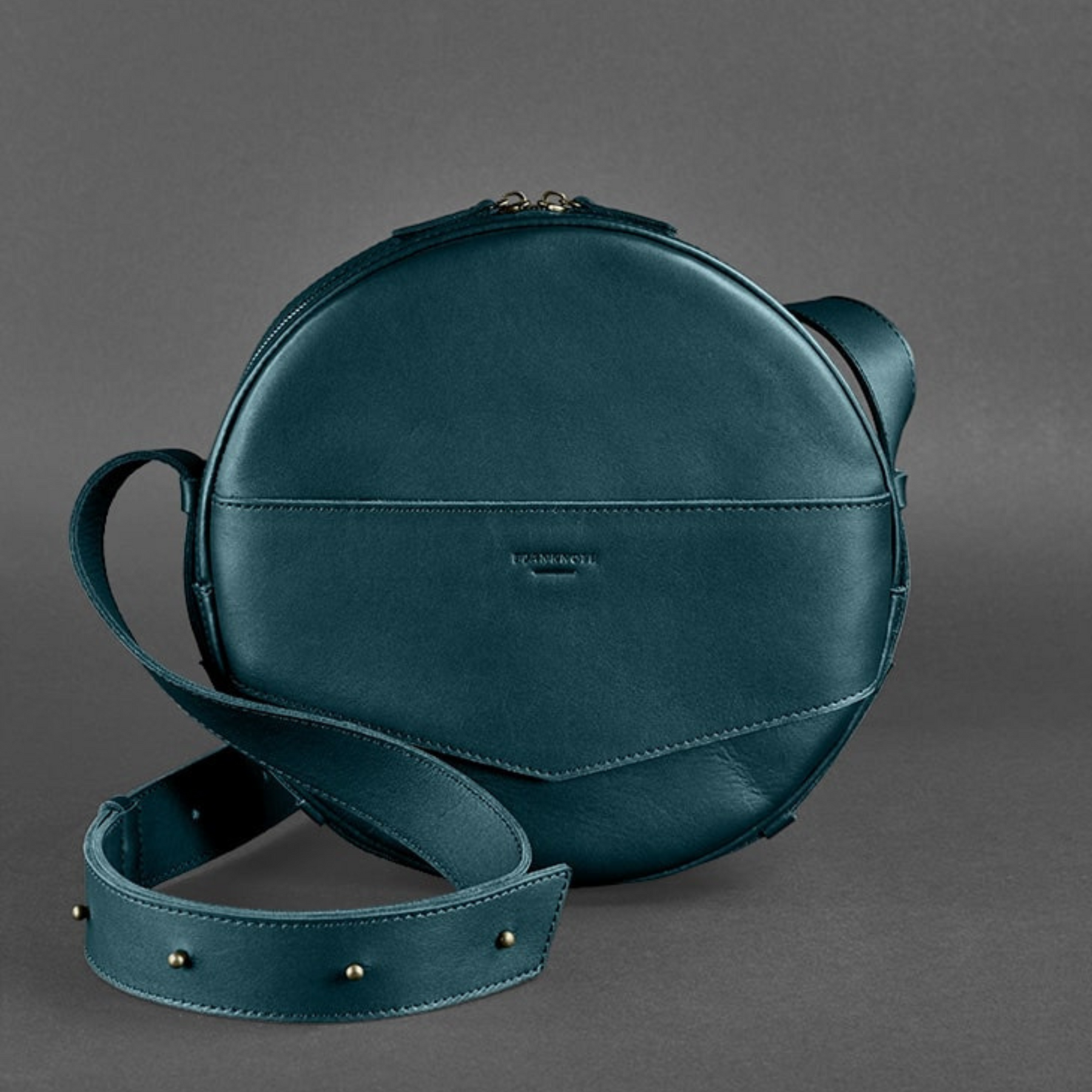 circle backpack leather Designer Stylish Handmade Women's Leather Round Bag Backpack